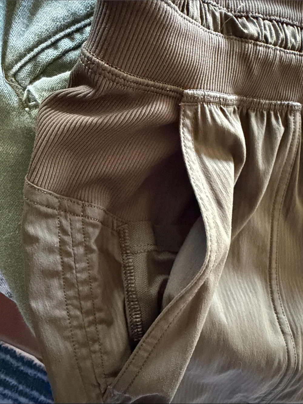 Lululemon Dance Studio Mid-Rise Cropped Pants